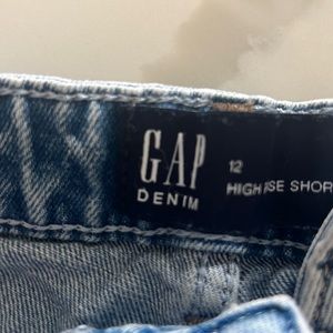 Gap size 12 denim shorts with adjustable waist